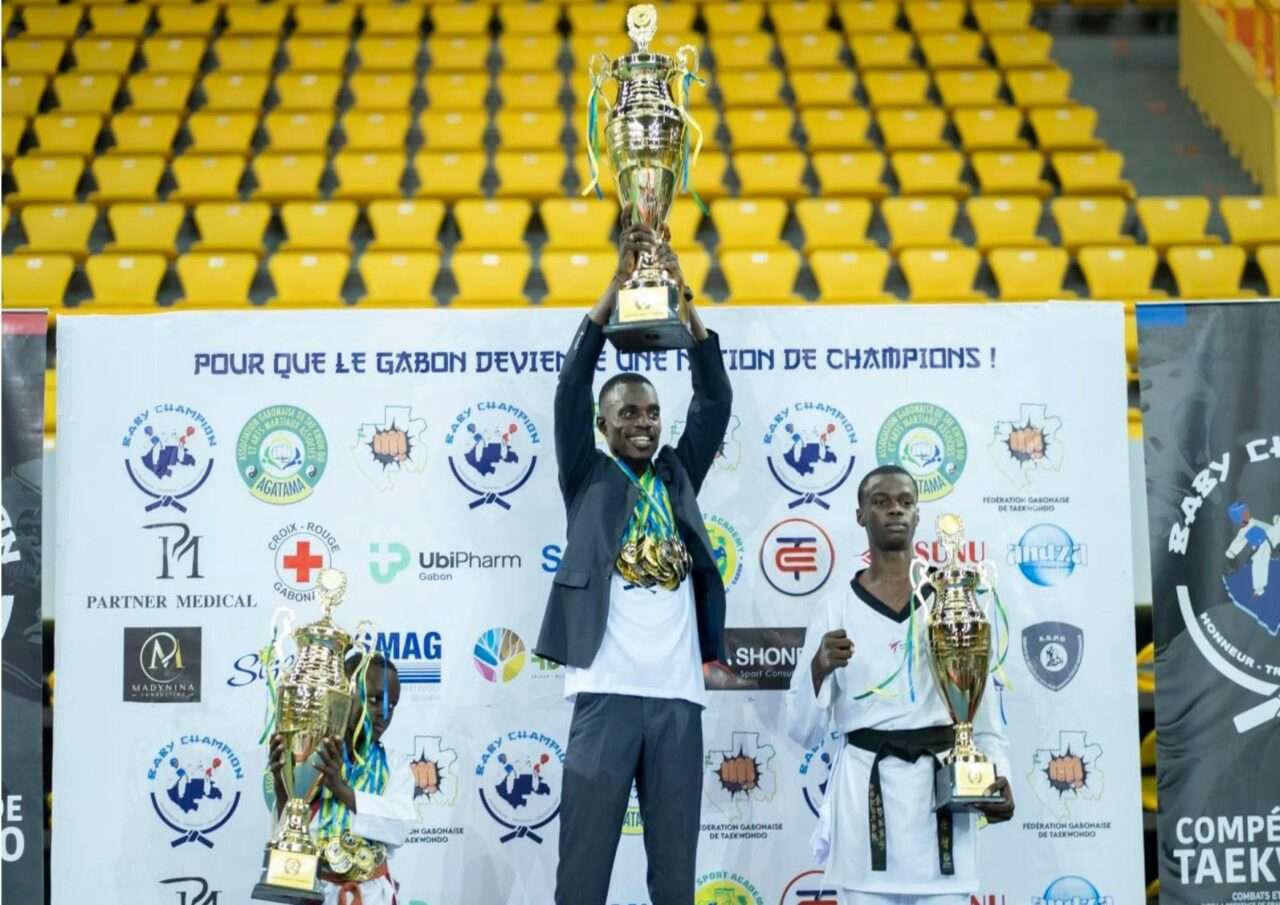 Baby-Champion-28e-edition-Supreme-Taekwondo-vainqueur-clubsportplus.fr_-1-1280x905.jpg